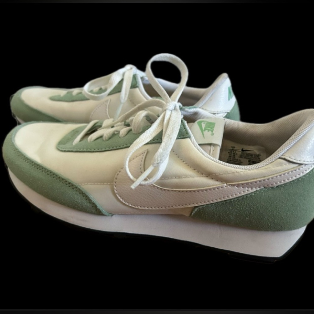 Nike Daybreak Women's Shoe